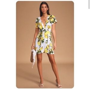 Dress Forum Lemon Citrus Print White & Yellow Wrap Dress sz S